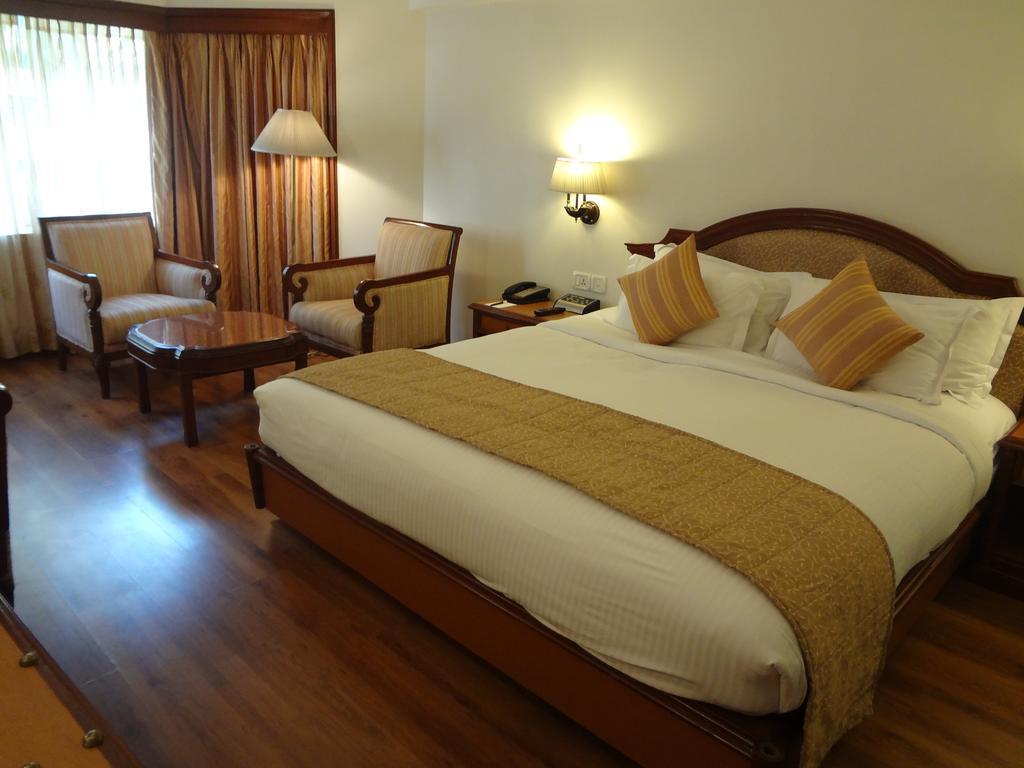 Hotel Sea Princess Mumbai Room photo