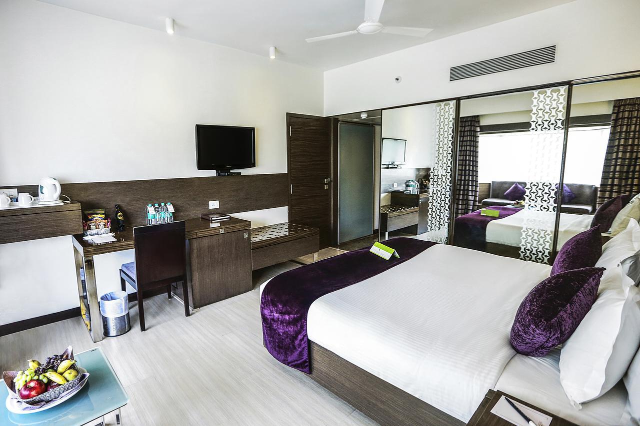 Hotel Sea Princess Mumbai Exterior photo